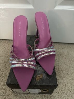 NIB Azalea Wang Pink Crystal-Strap Pointed Mule Heels